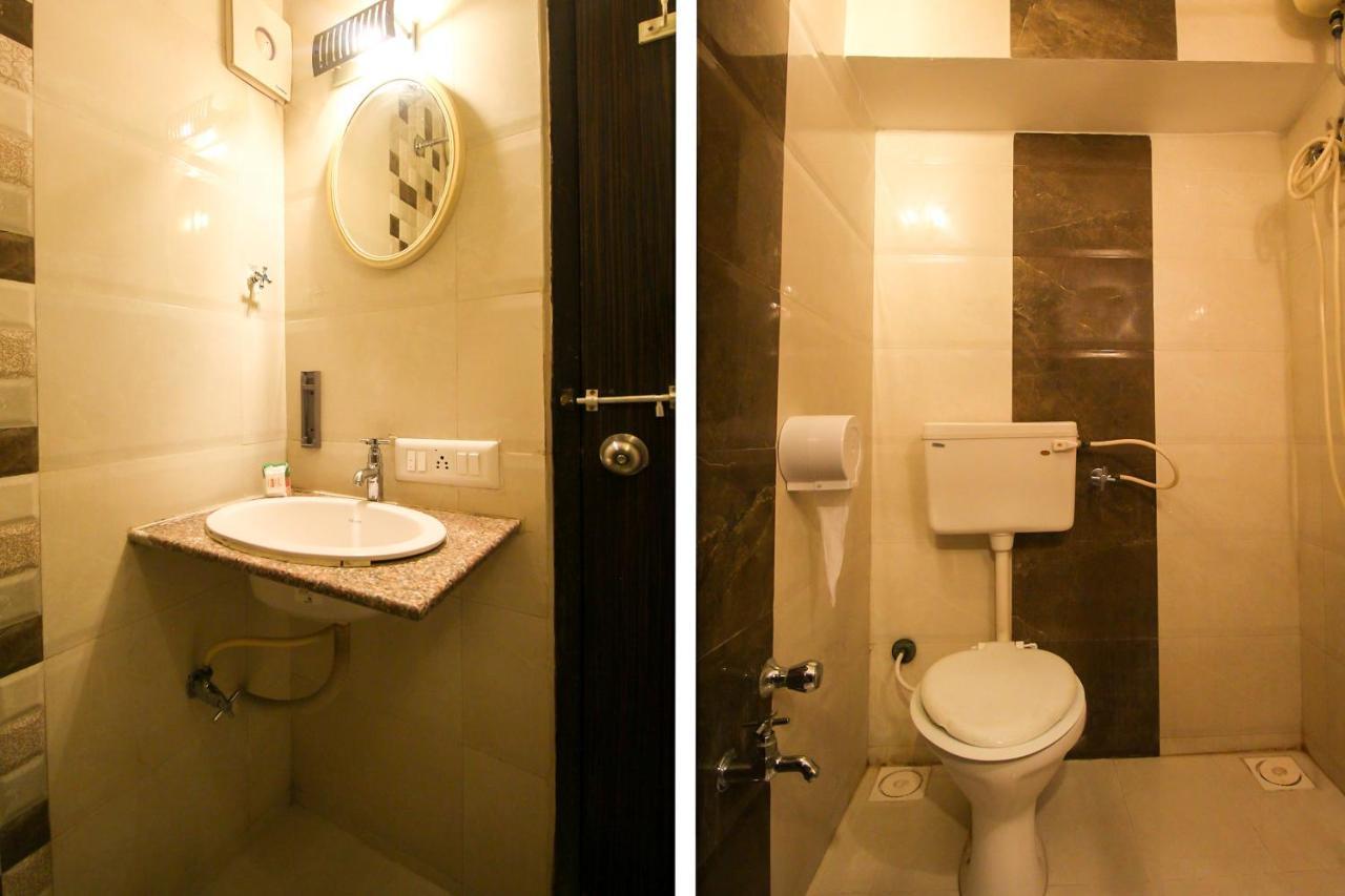 Oyo 8786 Hotel Maan Residency Ahmedabad Exterior foto